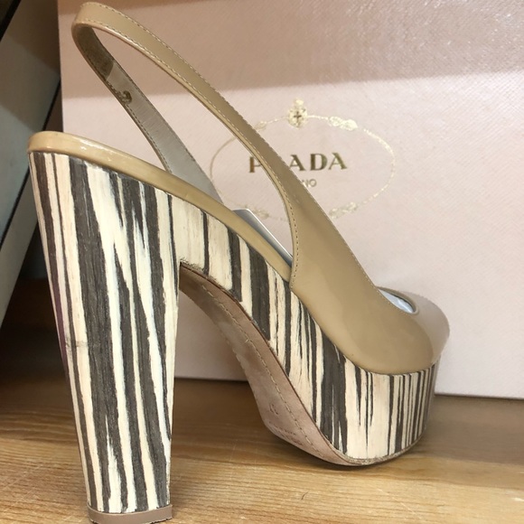 Prada - Picture 2 of 3